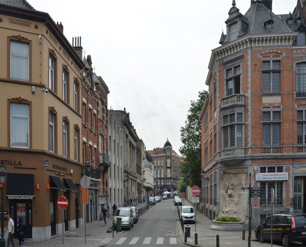 Rue Verwée, vue depuis la place Colignon, 2014
