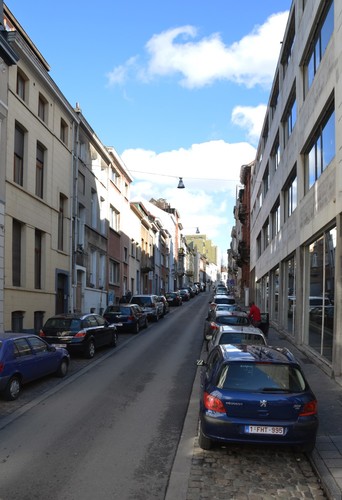 Rue Lefrancq, vue depuis la rue des Palais, 2014