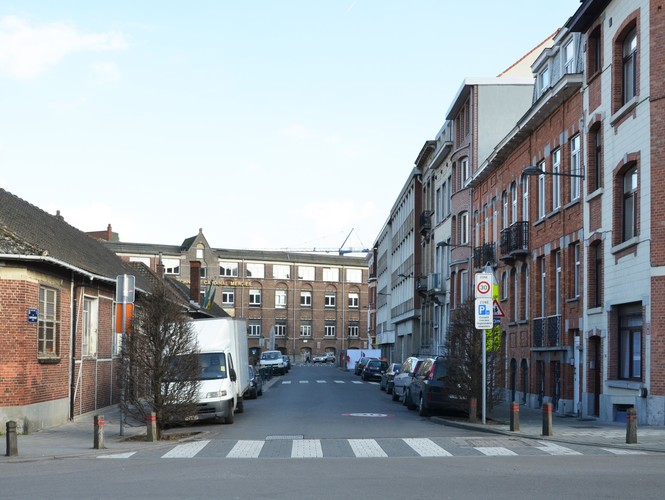 Capronnierstraat vanuit de François-Joseph Navezstraat, 2013