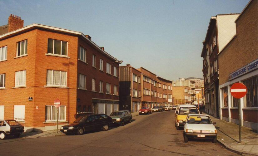 Rue de la Gare, tronçon entre l'avenue E. de Thibault et la rue de la Grande Haie, 1993