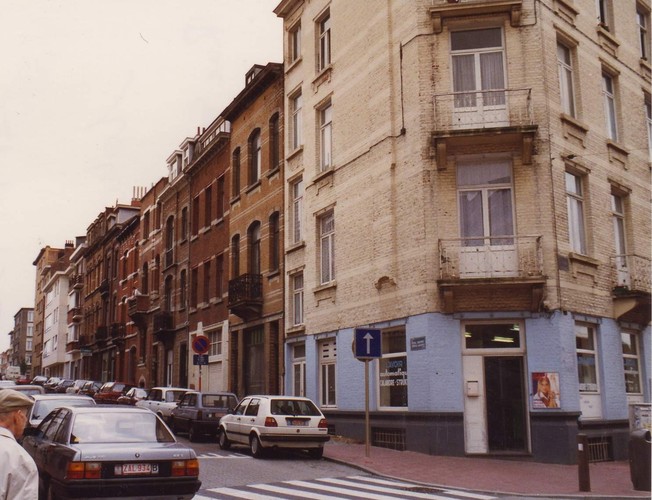Rue Général Wangermée, enfilade côté impair depuis l'avenue de la Chasse, 1993