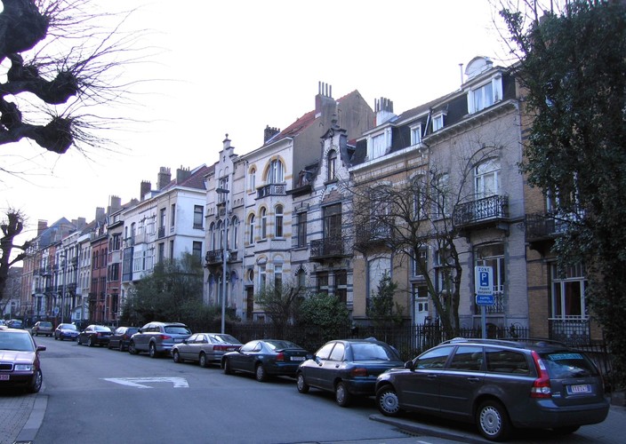 Avenue Henri Dietrich, côté impair, vue vers le boulevard Brand Whitlock, 2007