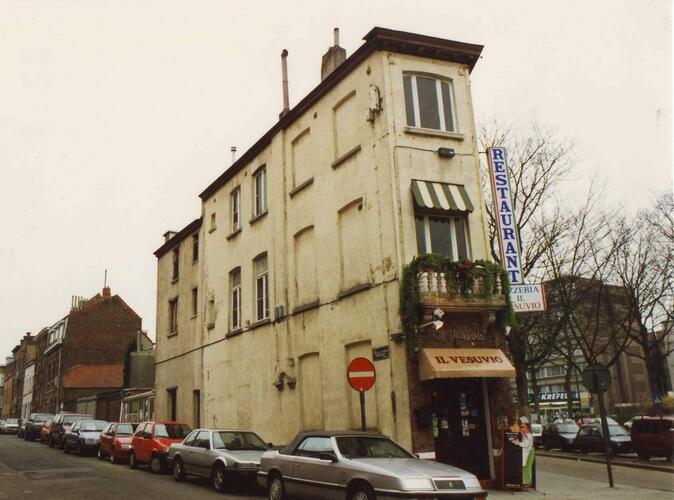 Rue Mont du Chêne, côté impair vers la rue J. Buedts, 1994
