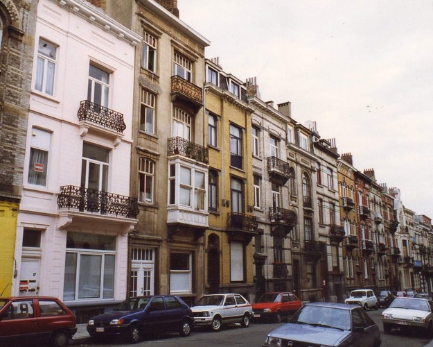 Rue Peter Benoit, enfilade côté impair, 1993