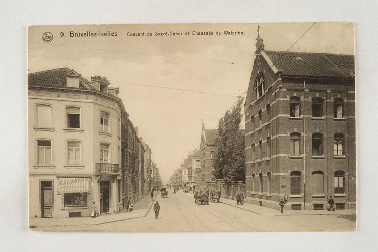 Couvent du Sacré-Cœur, façades vers la chaussée de Waterloo, s.d. (Collection de Dexia Banque).