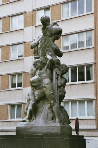 Charles Grauxplein, De oude fontein, 2006