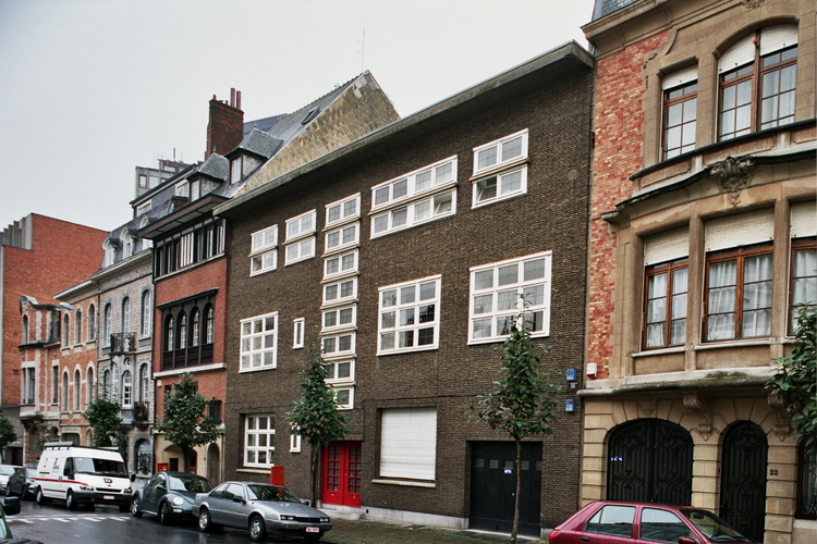 Rue De Praetere, enfilade de maisons, côté pair, 2006