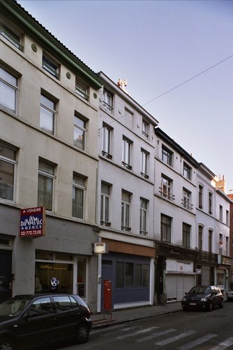 Rue de Dublin, enfilade d’immeubles (côté pair), 2008