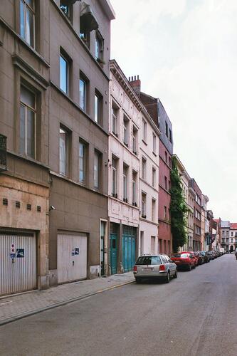 Rue Lens, vue d’ensemble du côté pair, 2009