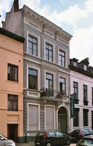Lensstraat 26 (foto 2009).