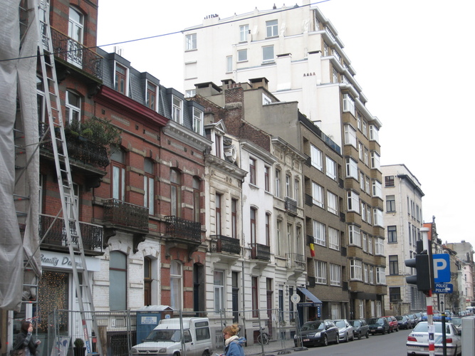 Rue de Livourne, tronçon entre la rue Paul Émile Janson et la rue du Bailli, 2008