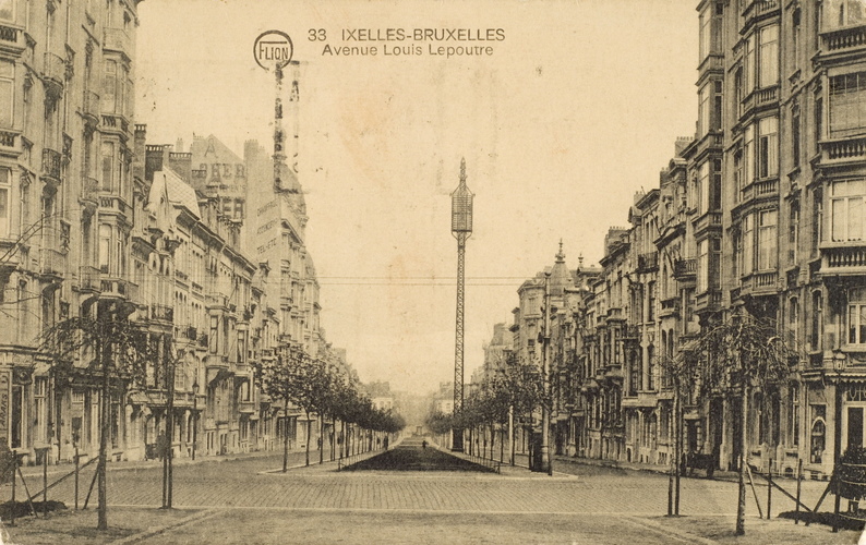 Avenue Louis Lepoutre, vue vers place Georges Brugmann, vers 1910 (Collection de Dexia Banque).
