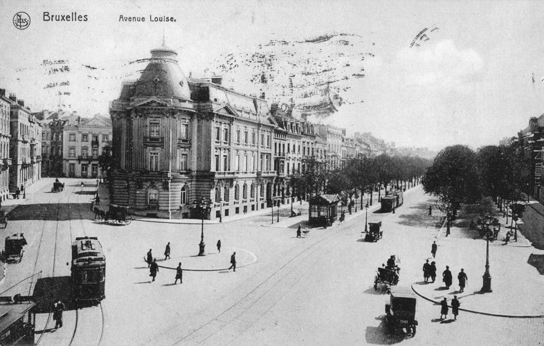 Place Stéphanie, carte postale ancienne (Collection de Dexia Banque)