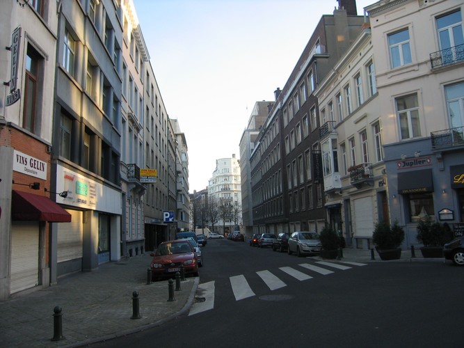 Rue de la Bonté, vue depuis la rue de Livourne