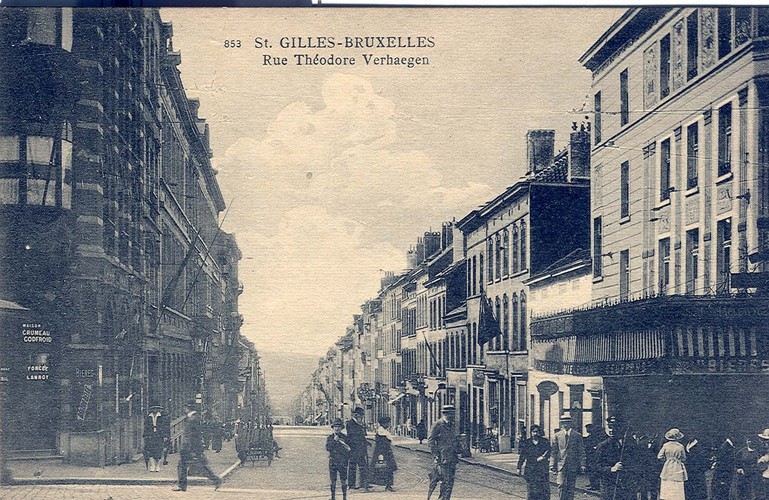 Rue Théodore Verhaegen, vue depuis la Barrière (Collection de Dexia Banque, s.d.)