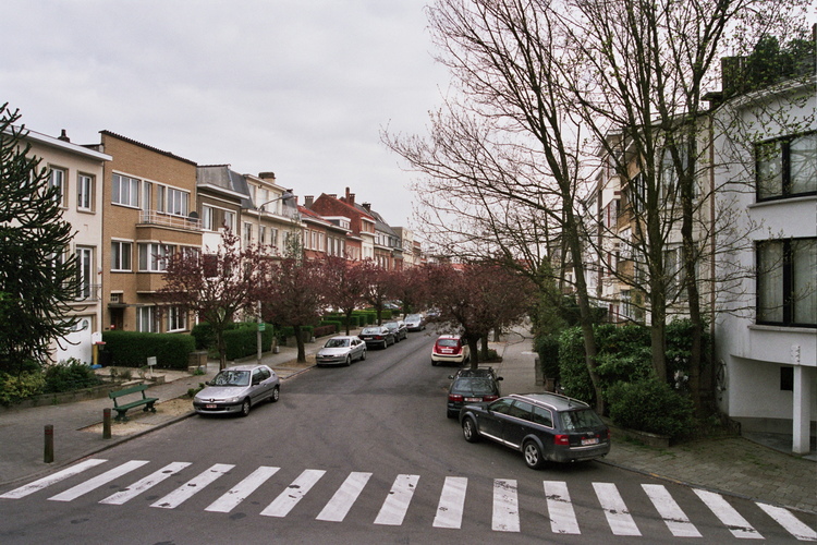Pater Damiaanlaan, zicht op het noordelijk gedeelte vanaf het kruispunt met François Gaystraat, 2006