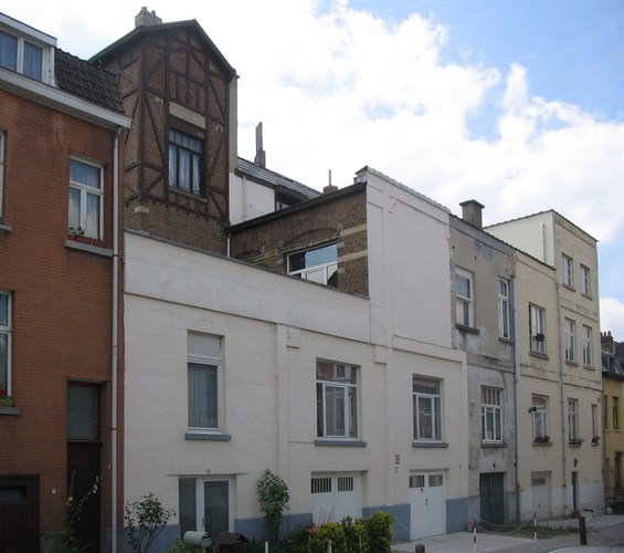 Rue Rémi Fraeyman 21 à 13 (photo 2007).