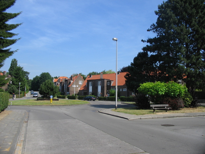 Avenue de l’Idéal, 2005