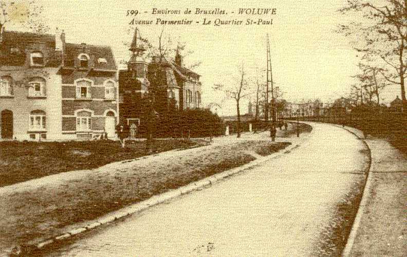 Edmond Parmentierlaan, zicht op de aanvang van de Emmanuel Mertensstraat ter hoogte van het nr. 120, 122 met kenmerkend torentje, na 1913, GASPW/DE prentbriefkaart inv. 71