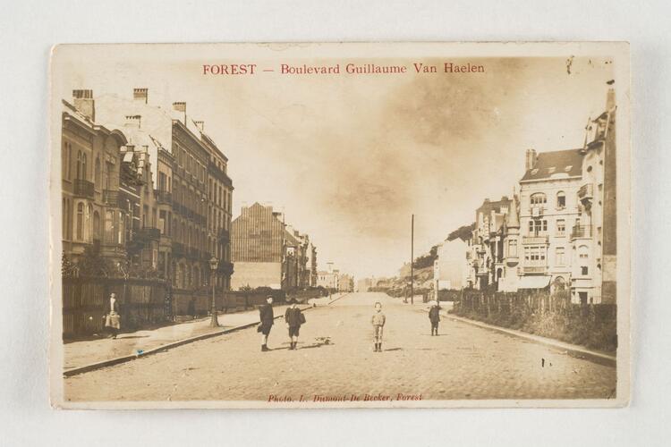 Boulevard Guillaume Van Haelen, à hauteur de son intersection avec la rue des Alliés, s.d, Collection Belfius Banque - Académie royale de Belgique ©ARB-urban.brussels