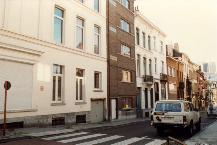 Rue du Cadran, côté pair, vue vers la rue Verboeckhaven (photo 1993-1995)