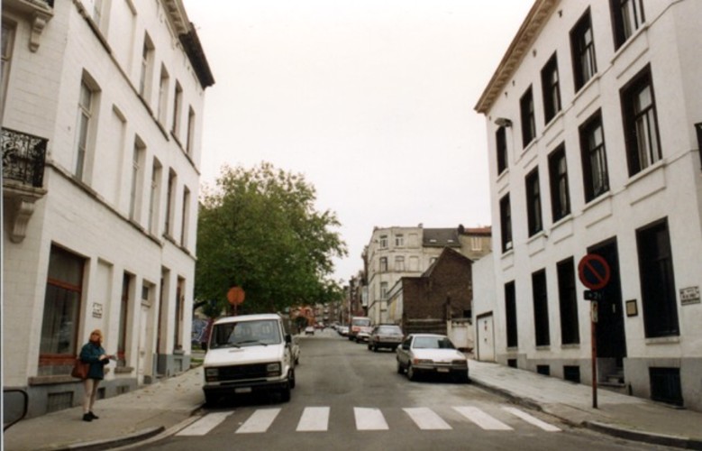Rue de la Cible, vue depuis la rue Joseph Dekeyn (photo 1993-1995)