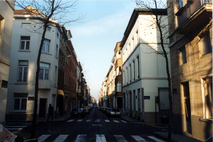 Rue de la Limite, vue vers la rue Josaphat (photo 1993-1995)