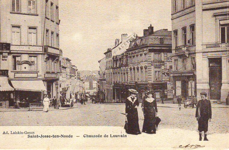La chaussée de Louvain vue vers la place Saint-Josse, s.d. (Collection cartes postales Dexia Banque).