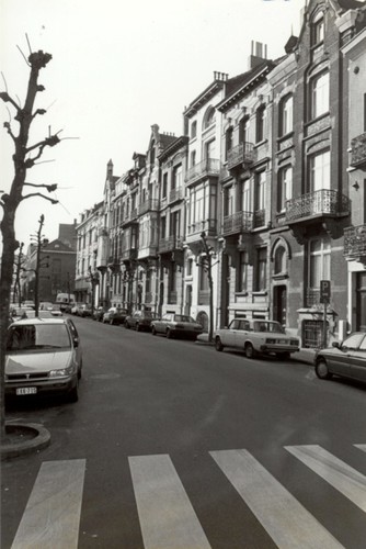 Rue du Mérinos, enfilade côté impair (photo 1993-1995)