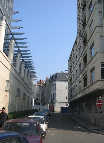 Rue du Pôle, vue en direction de la rue Brialmont, 2005