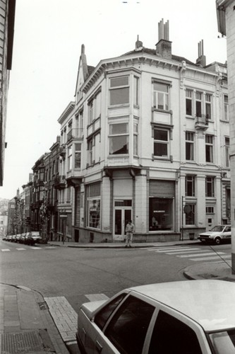 Rue Tiberghien, côté pair depuis la rue Gillon (photo 1993-1995)