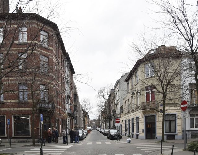 Rue Auguste Gevaert, vue depuis la rue Pasteur vers la rue Rossini, (© ARCHistory, 2019)