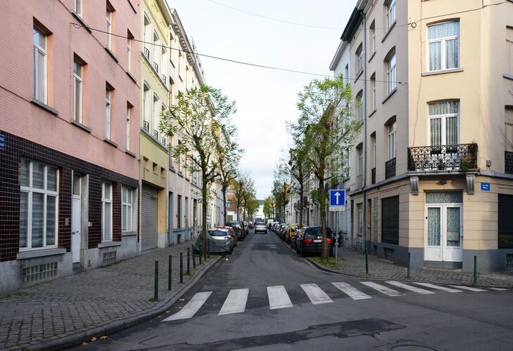 Rue de la Bougie, vue depuis la place A. Lemmens, (© ARCHistory, 2018)
