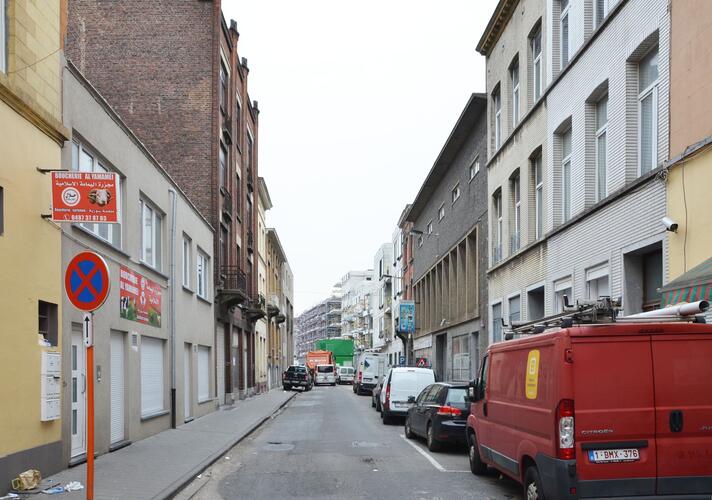 Rue du Compas, vue depuis la chaussée de Mons, (© ARCHistory, 2019)