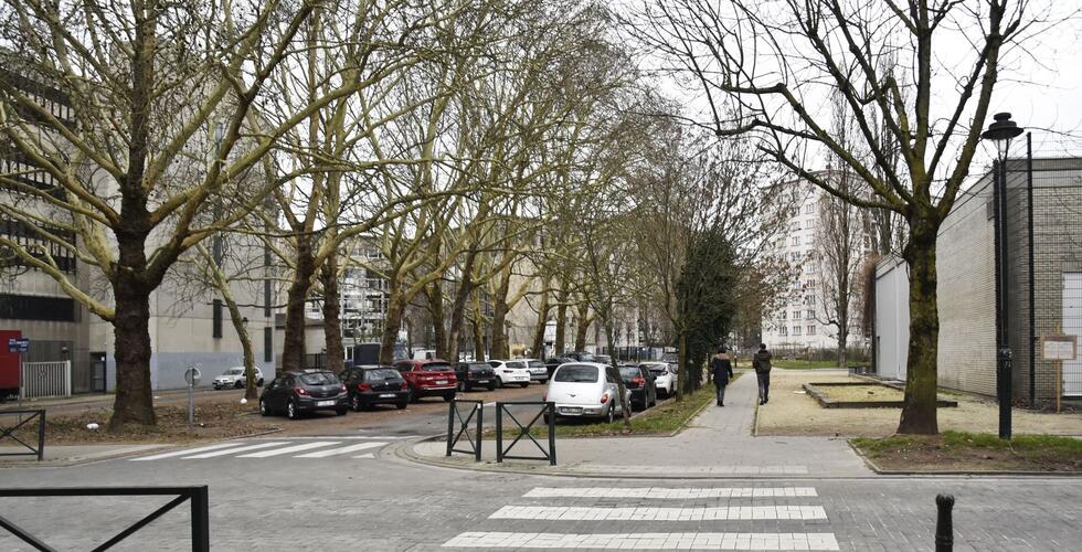 Square Jules et Edmond Miesse, vue depuis la rue des Goujons, (© ARCHistory, 2019)