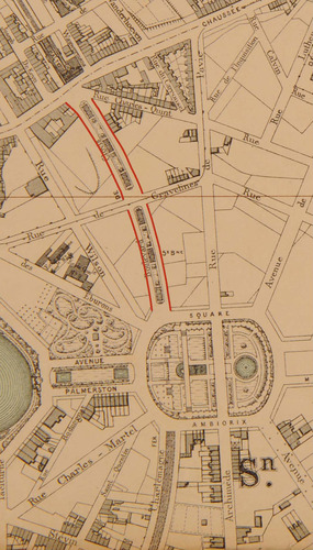 Le boulevard Clovis en 1894. La ligne de chemin de fer court désormais sous le boulevard et la rue Wilson est ouverte à l’ancien emplacement de celle-ci, [i]Bruxelles et ses environs[/i], Institut cartographique militaire, AVB/TP 16767. 