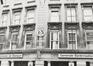 Naamsestraat 48-52, zie ook Brederodestraat 11-13 en 13A en Theresianenstraat 14. Voormalige Banque d'Outremer, 1981