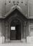 place du Jeu de Balle. Église paroissiale de l'Immaculée Conception, détail portail, 1980