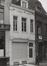 Place de la Vieille Halle aux Blés 24-26, angle rue de Villers, détail n° 26. Ensemble de trois maisons traditionnelles, 1980