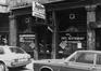 rue des Chartreux 5-7. Café Greenwich, détail devanture, 1979
