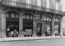 rue du  Congrès 1, angle rue Royale 75. Immeubles d'angle éclectiques, 1981