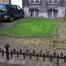 Avenue Émile De Mot 15, jardinet possédant encore son parterre en médaillon mais dépourvu de sa grille initiale, 2005