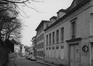 Vue de la rue des Palais Outre-Ponts avec, à droite, les nos 492 à 496 en 1971, (© KIK-IRPA Bruxelles)