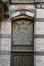 Rue Vanderschrick 17, imposte ajourée à vitraux de la porte d'entrée, 2004