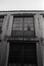 Jetsesteenweg 117-119, 119A, 119B, voormalig nijverheidscomplex, venster van werkplaats, CULOT, M. (dir.), Koekelberg. Inventaire visuel de l'architecture industrielle à Bruxelles, AMA, Brussel, 1980, fiche 9.