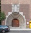 Rue du Coq 22-22a, église du precieux sang, entrée, ULB © urban.brussels, 2023