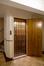 Avenue Herbert Hoover 49. Ascenseur au rez-de-chaussée © Homegrade, 2023