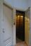 Rue Paul Lauters 46. Ascenseur au deuxième étage avec porte palière ouverte © Homegrade, 2023