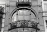 Hoefijzervormig venster, Afrikastraat 92, Sint-Gillis, 1904, arch. Benjamin De Lestré-De Fabribeckers, 2003