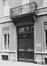 Rue des  Six Jetons 65, détail porte et balcon, 1979